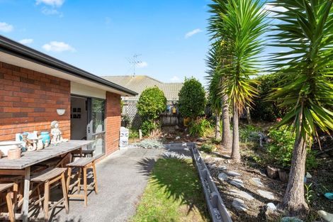 Photo of property in 28 Woodcroft Way, Pukekohe, 2120