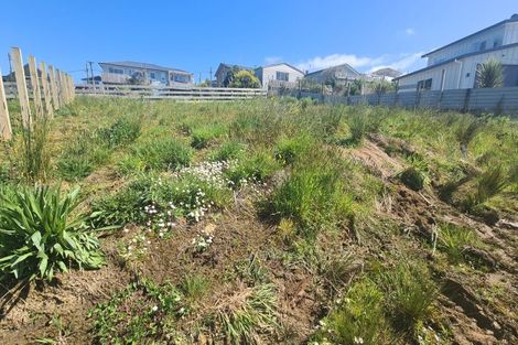 Photo of property in 16 Morton Street, Edendale, 9825