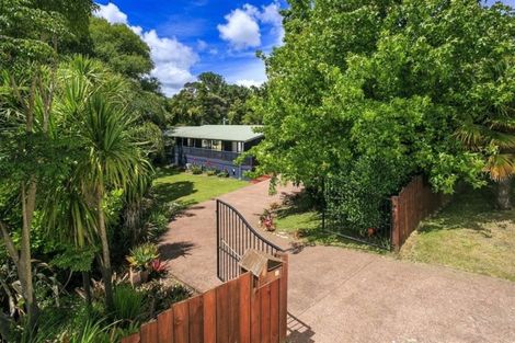 Photo of property in 3a Manon Crescent, Greenhithe, Auckland, 0632