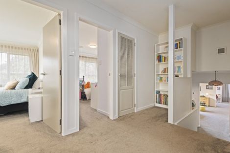 Photo of property in 33 Newcastle Street, Hokowhitu, Palmerston North, 4410