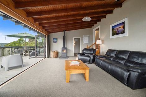 Photo of property in 47 Spencer Road, Lake Tarawera, Rotorua, 3076