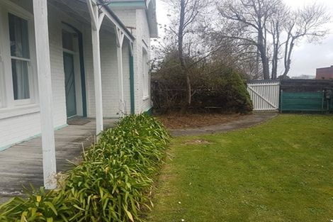 Photo of property in 624 Featherston Street, Roslyn, Palmerston North, 4414