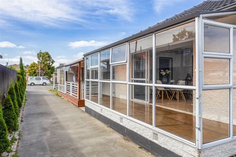 Photo of property in 15 Boston Avenue, Hornby, Christchurch, 8042