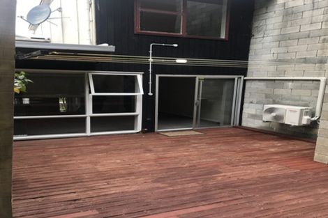 Photo of property in 99 Churton Drive, Churton Park, Wellington, 6037