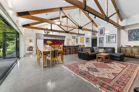 Photo of property in 525 Kaipikari Road, Urenui, 4375