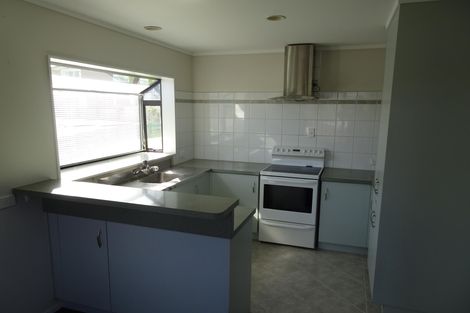 Photo of property in 3a Hawk Place, Selwyn Heights, Rotorua, 3015