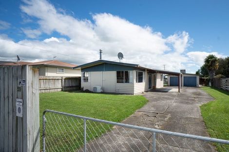 Photo of property in 59 Sutherland Crescent, Westbrook, Palmerston North, 4412