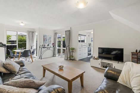 Photo of property in 3/30 Stokes Valley Road, Stokes Valley, Lower Hutt, 5019