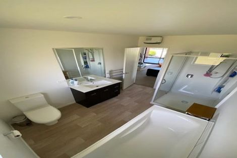 Photo of property in 205 High Street, Oxford, 7430