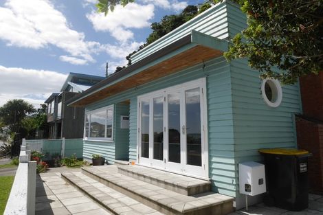 Photo of property in 27 Moana Road, Plimmerton, Porirua, 5026