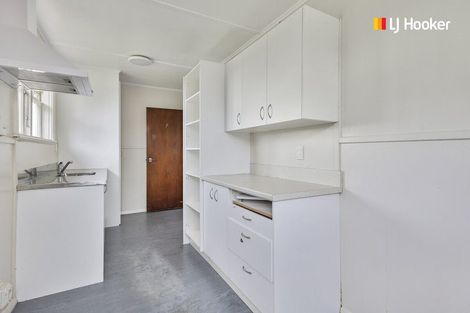 Photo of property in 82 Panmure Avenue, Calton Hill, Dunedin, 9012