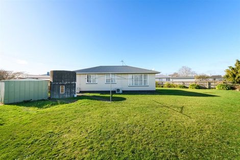 Photo of property in 33 Holland Crescent, Bulls, 4818