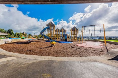 Photo of property in 32/36 Westgate Drive, Westgate, Auckland, 0614