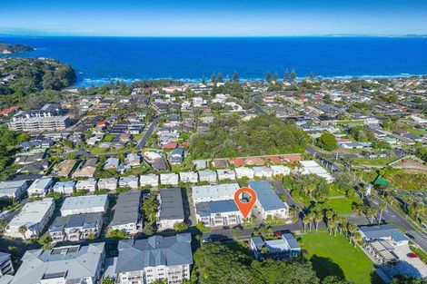 Photo of property in 2 Parkside Drive, Orewa, 0931