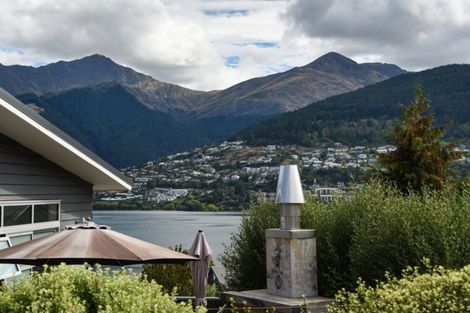 Photo of property in 556b Peninsula Road, Kelvin Heights, Queenstown, 9300