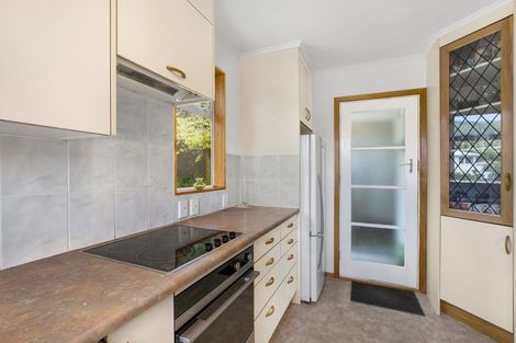 Photo of property in 5 Magdalen Street, Tawa, Wellington, 5028