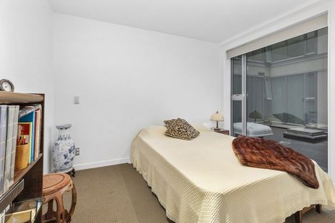 Photo of property in Portal Apartments, 1c/42 Cable Street, Te Aro, Wellington, 6011