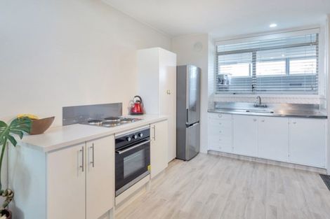 Photo of property in 29e Springs Road, Parakai, 0830