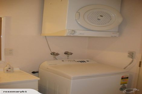 Photo of property in 8/8 Girton Terrace, Mount Cook, Wellington, 6021