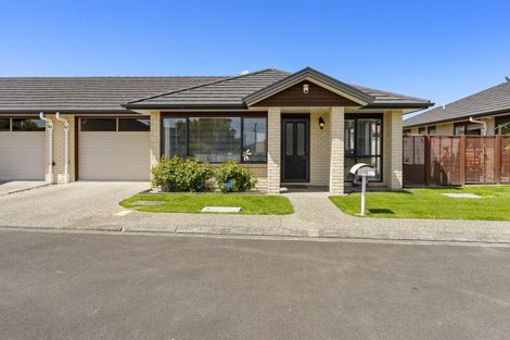 Photo of property in 15 Ian Peter Way, Otaki, 5512
