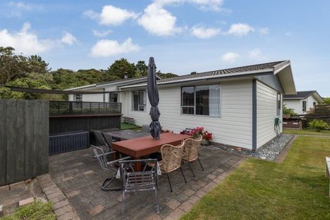 Photo of property in 119 Spinnaker Drive, Whitby, Porirua, 5024