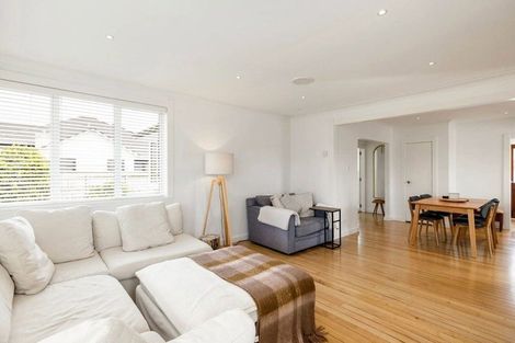 Photo of property in 16 Robinson Street, Cambridge, 3434