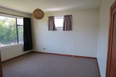 Photo of property in 4 Awanui Street, Merrilands, New Plymouth, 4312