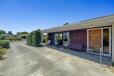 Photo of property in 19 Lodge Place, Ilam, Christchurch, 8041