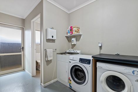 Photo of property in 12 Parkwood Place, Huntington, Hamilton, 3210