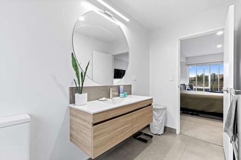 Photo of property in 58 Whatumairangi Way, Owhata, Rotorua, 3010