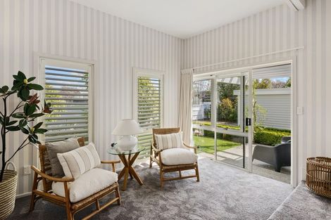 Photo of property in 4 Kenwyn Avenue, St Albans, Christchurch, 8052