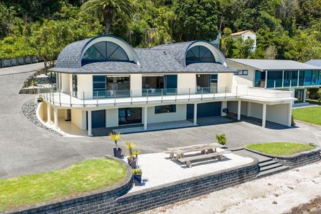 Photo of property in 42 Manganese Point Road, Tamaterau, Whangarei, 0174
