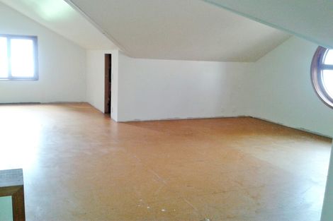 Photo of property in 10 Stafford Street, Hampden, 9410