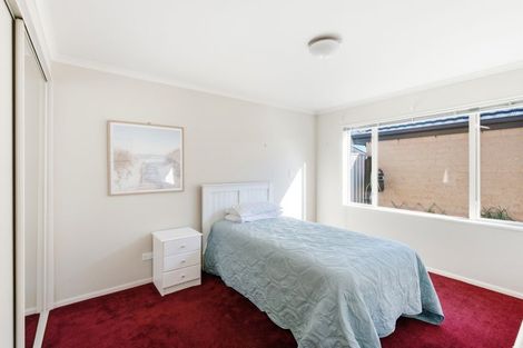 Photo of property in 17 Bayliss Close, Northwood, Christchurch, 8051