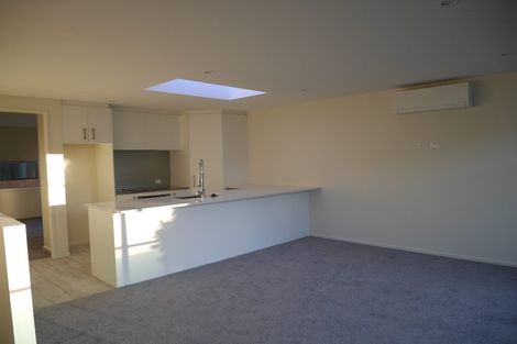 Photo of property in 3/2 Matatua Road, Raumati Beach, Paraparaumu, 5032