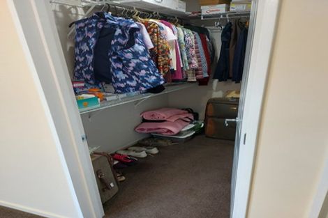 Photo of property in 19 Dunsford Close, Halswell, Christchurch, 8025