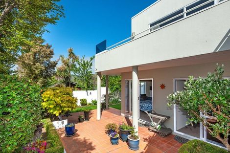 Photo of property in 9 Avoca Valley Road, Heathcote Valley, Christchurch, 8022