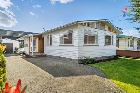 Photo of property in 221 Taita Drive, Avalon, Lower Hutt, 5011