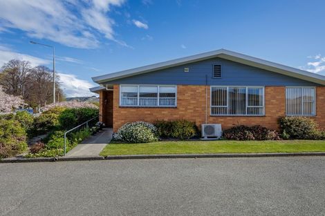 Photo of property in 142 Queen Street, Waimate, 7924