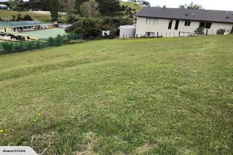 Photo of property in 33 Torsby Road, Coopers Beach, 0420