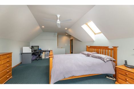 Photo of property in 5 Lachie Griffen Rise, Governors Bay, Lyttelton, 8971