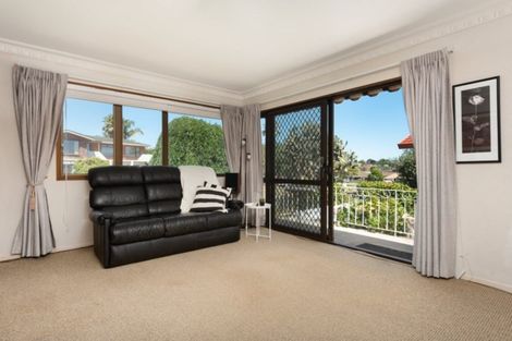 Photo of property in 15 Clivedene Street, Matua, Tauranga, 3110