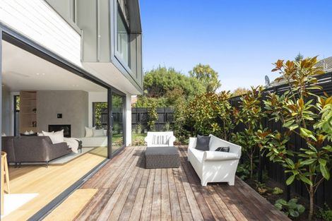 Photo of property in 65b Leinster Road, Merivale, Christchurch, 8014