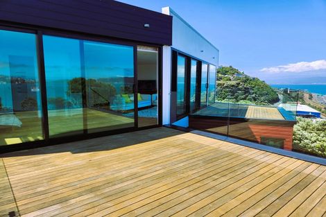 Photo of property in 10 Satchell Way, Kaiwharawhara, Wellington, 6035