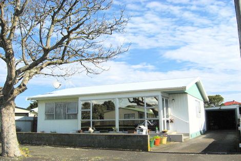 Photo of property in 5a Kings Avenue, Gonville, Whanganui, 4501