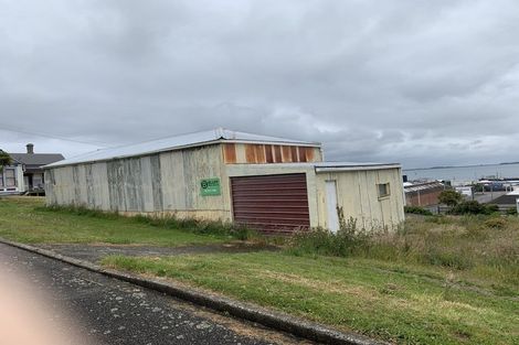 Photo of property in 40 Lee Street, Bluff, 9814