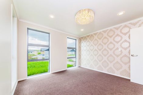 Photo of property in 16 Wellfield Drive, Papakura, 2110