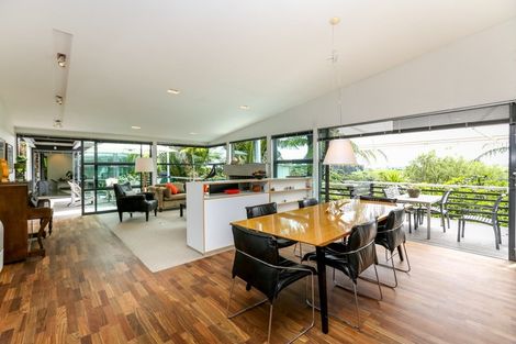 Photo of property in 135 Wairau Road, Kaitake, New Plymouth, 4374