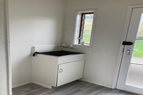 Photo of property in 1/13 Heron Place, Pakuranga Heights, Auckland, 2010