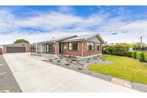 Photo of property in 6 Strathfield Avenue, Dallington, Christchurch, 8061